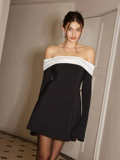 Color Block Off-Shoulder Bell Sleeve Dress Black Dresses|Casual Dresses