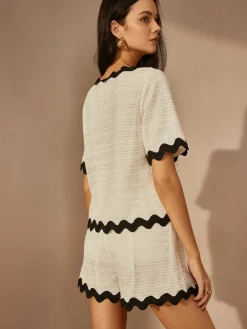 New Contrast Trim V-Neck Shorts Set Shorts Sets|Shorts