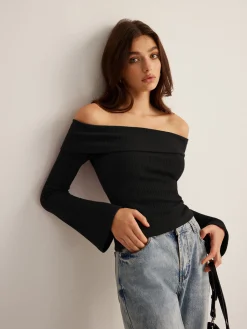 Discount Off-Shoulder Ribbed Slim Top T-shirts|Tops