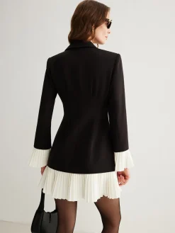 New V-Neck Two-Tone Pleated Button Dress Black Dresses|Casual Dresses